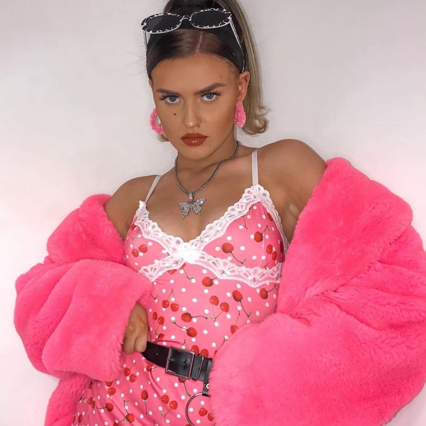 Fluffy Hoops - 35mm
