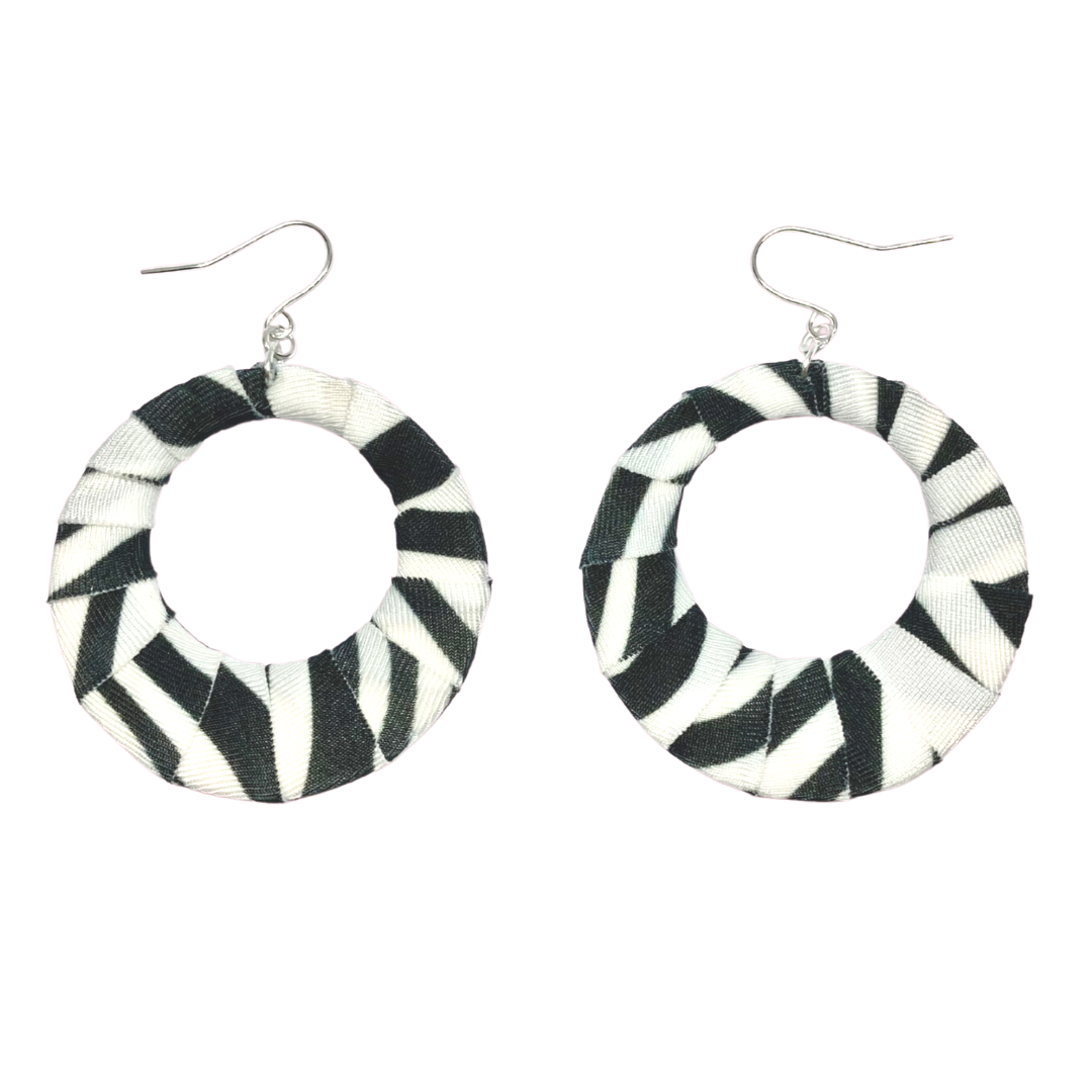 Black Illude Fabric Hoops