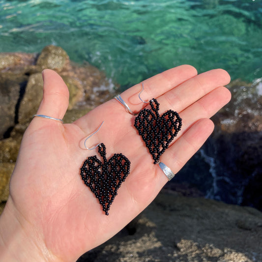 Black Antigua Hearts